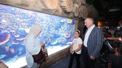 Kocaeli Büyükşehir Belediye Başkanı Tahir Büyükakın açıldığı gün sadece 2