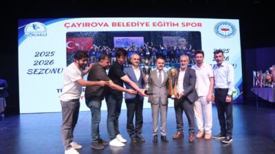 Dün gerçekleştirilen Kocaeli Amatör Spor Kulüpleri Kupa Töreni ve Spor