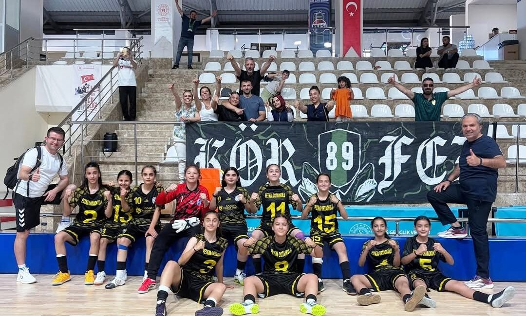 Körfez ilçemizde bulunan Petkim Ortaokulu büyük bir başarıya imza atarak