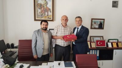 İzmit Belediyesi Başkan Yardımcısı Lütfü Obuz ile Muhtarlık İşleri Müdürü