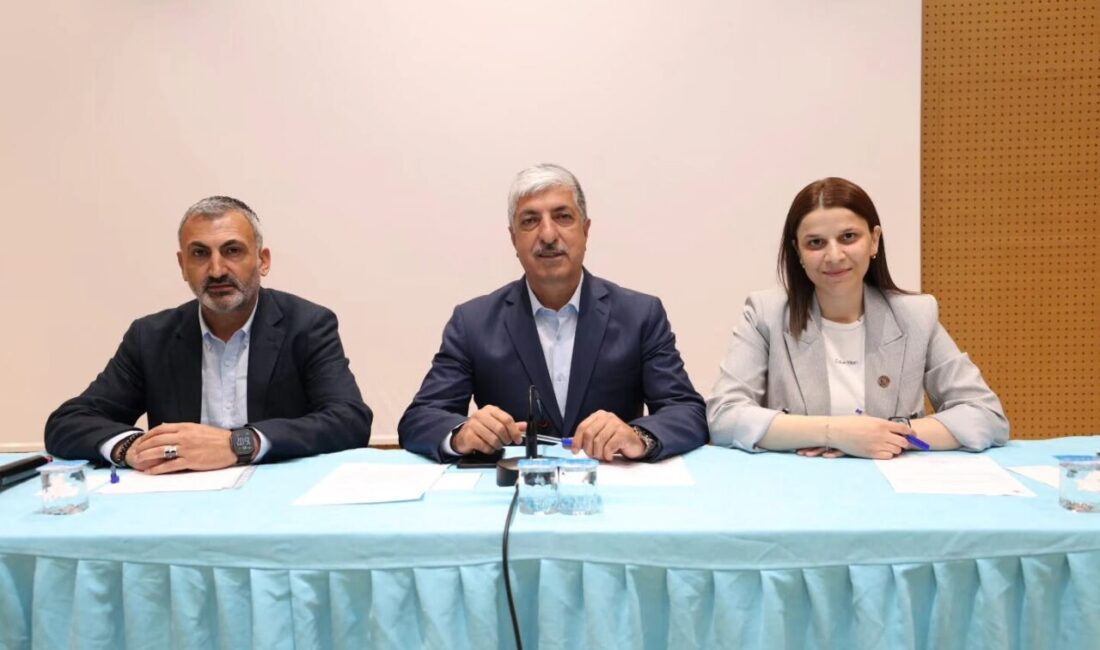 DİLOVASI Belediyesi Haziran Ayı Olağan Meclis Toplantısı, Dilovası Belediye Başkanı