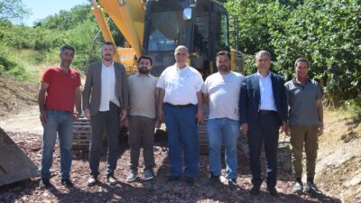 İzmit Belediyesi Fen İşleri Müdürlüğü ekipleri, Akmeşe’de güvenli ve konforlu