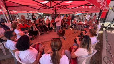 İzmit Belediyesinin düzenlediği 3. Uluslararası Kapanca Festivali’nin üçüncü günü konserler