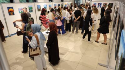 Kartepe Belediyesi Sanat Evi, muhteşem bir sergiye daha ev sahipliği