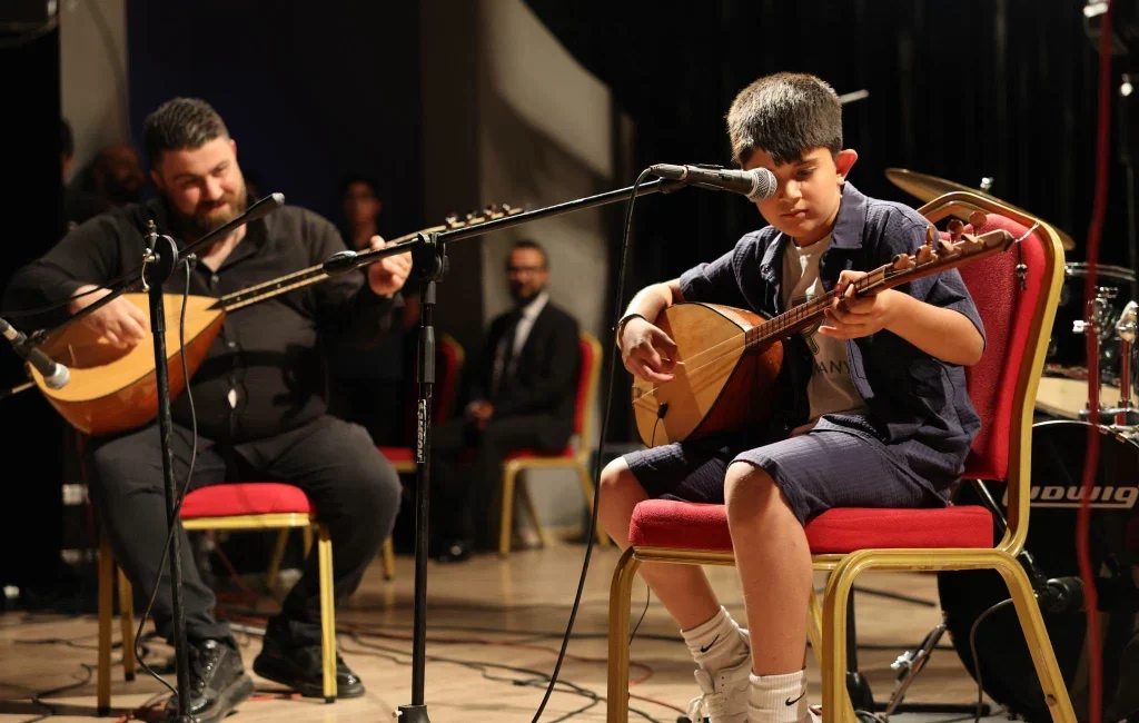 Körfez Belediyesi Sanat Merkezi kursiyerleri tarafından hazırlanan Yıl Sonu Konseri,