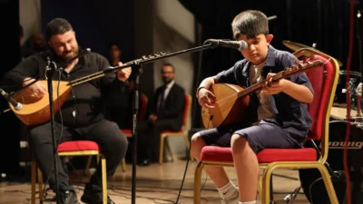 Körfez Belediyesi Sanat Merkezi kursiyerleri tarafından hazırlanan Yıl Sonu Konseri,