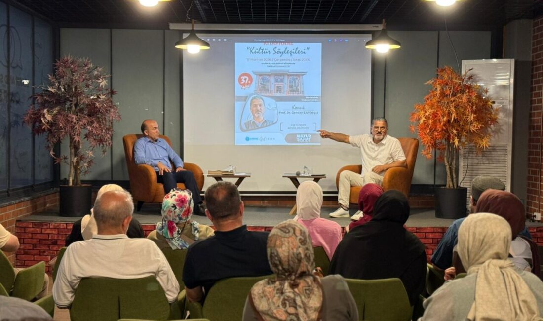 Başiskele Belediyesi Kitaphane Kültür Söyleşileri'nin 37'ncisinde Prof. Dr. Gencay Zavotçu,