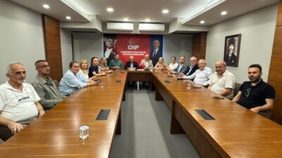 Kocaeli'mizin Cumhuriyet Halk Parti Okulu Eğitmenleri, Mutlak Butlan kararını reddettiklerine