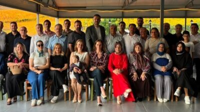 Kandıralılar Derneği tarafından Bağırganlı Liman Mevkii’ndeki Miyar Güverte Restoran’da düzenlenen