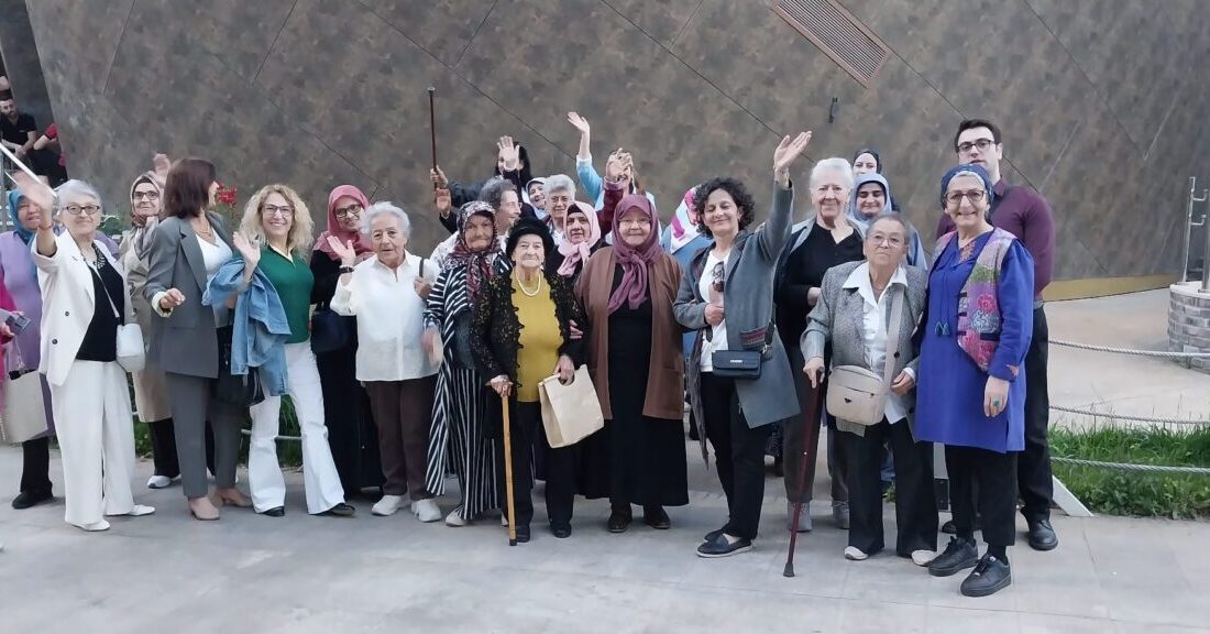 Kocaeli’de faaliyetlerini başarıyla sürdüren Artvin Kadın Derneği, sosyal sorumluluk alanında
