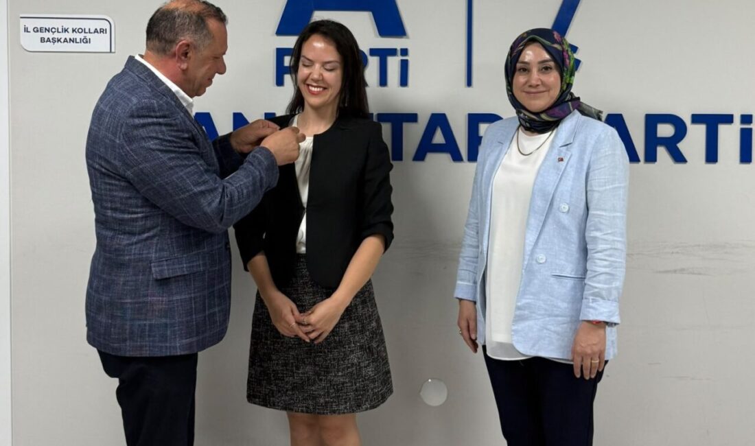 Genel Merkez’in teklifi doğrultusunda İl Kadın Kolları Başkanlığı görevinden ayrılan