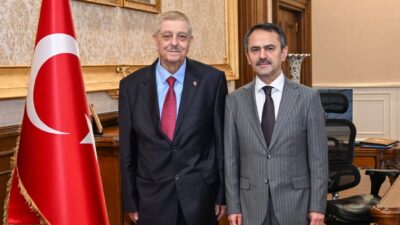 Kocaeli İl Genel Meclisi eski Başkanı Ali Ayaz, Kocaeli Valisi