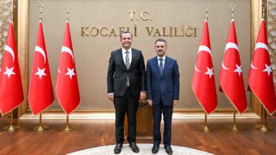 Kocaeli 1. İdare Mahkemesi Başkanı Cihan Kutlu, Kocaeli Valisi İlhami