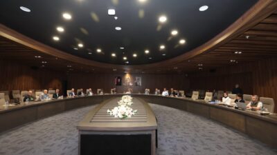 Vali İlhami Aktaş ile Kocaeli Büyükşehir Belediye Başkanı Tahir Büyükakın’ın