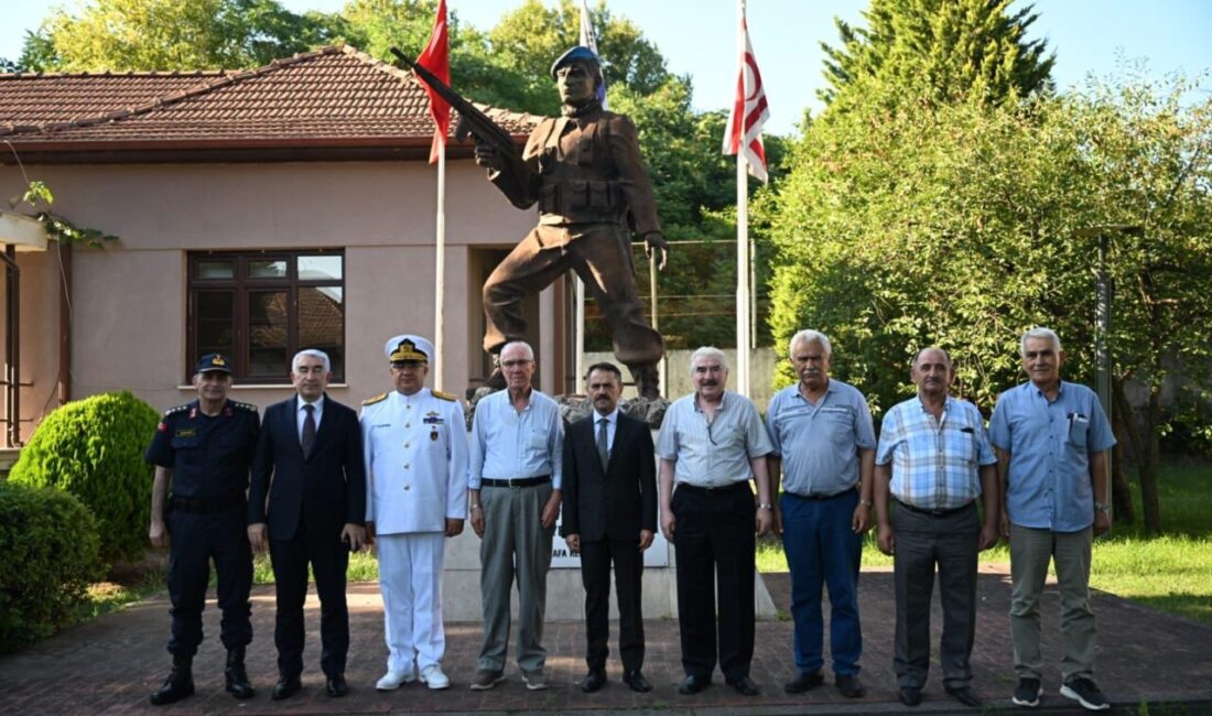 Kocaeli Valisi İlhami Aktaş, Kıbrıs Barış Harekâtı'nın 52. yıl dönümü
