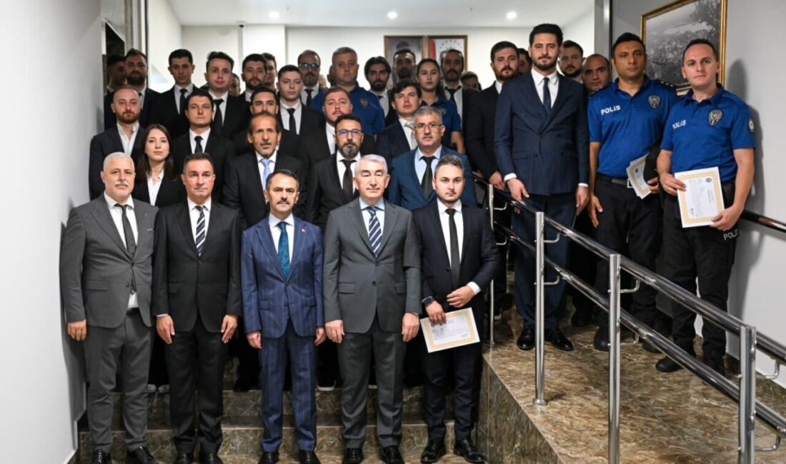 Kocaeli’de asayişin sağlanması ve suçla mücadelede gösterdikleri başarılı çalışmalarıyla öne