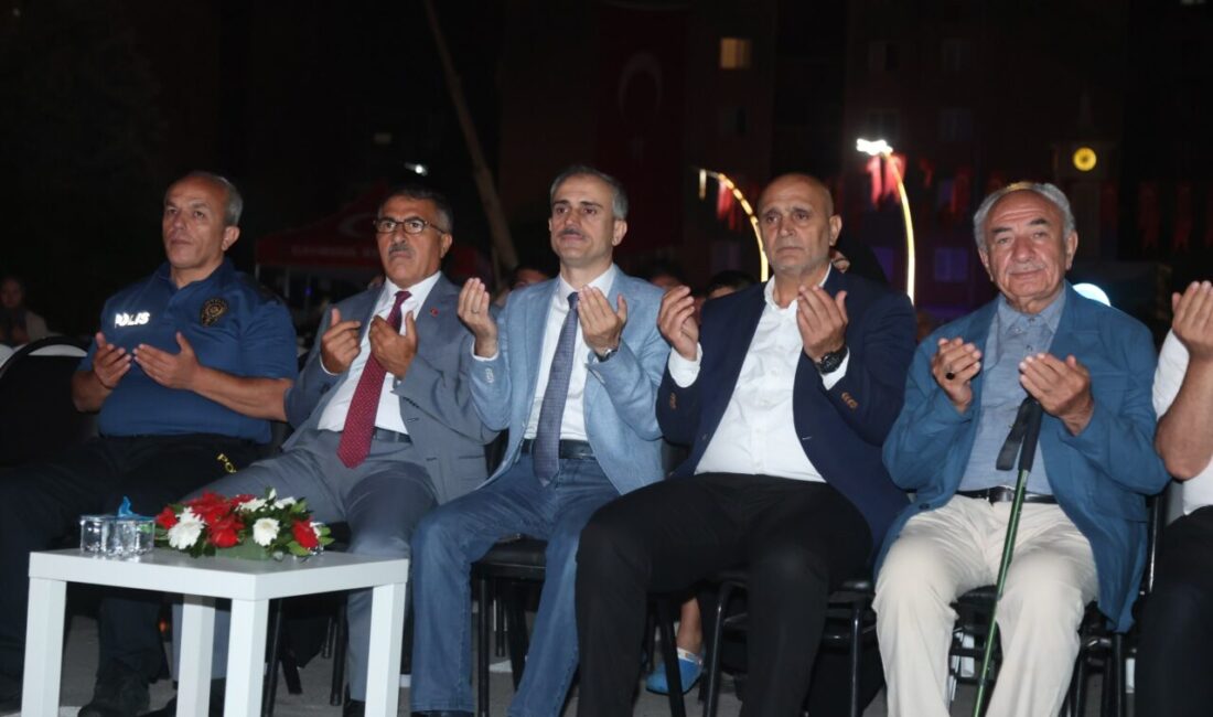 Çayırova'da, 15 Temmuz Demokrasi ve Milli Birlik Günü'nün 10. yıldönümünde
