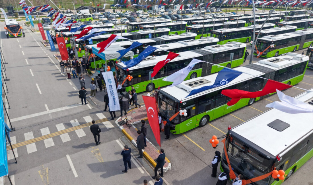 Kocaeli Büyükşehir Belediyesi’nin 795 araçlık ulaşım filosunun büyük bölümü çevre