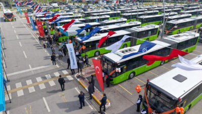 Kocaeli Büyükşehir Belediyesi’nin 795 araçlık ulaşım filosunun büyük bölümü çevre