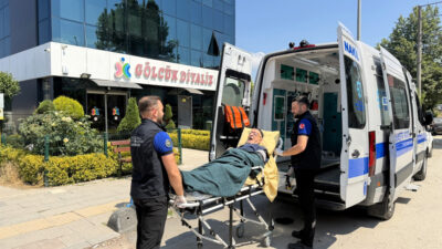 Büyükşehir Belediyesi’nin Hasta Nakil Ambulans Hizmeti, sağlık kuruluşlarına ulaşmakta zorlanan