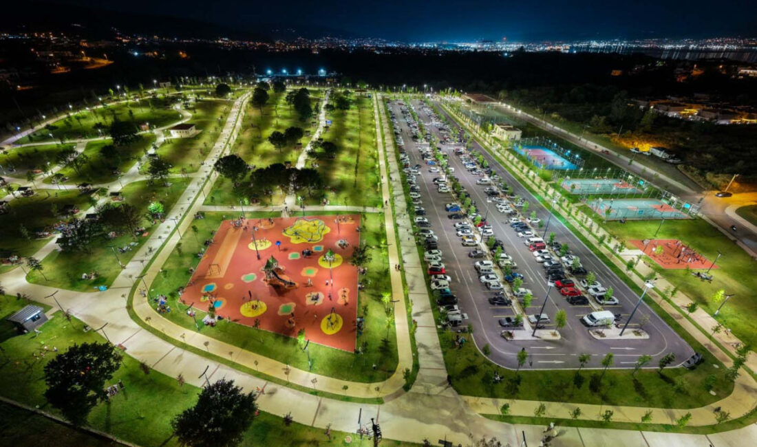 Kocaeli Büyükşehir Belediyesi tarafından Başiskele’ye kazandırılan Seymen Millet Bahçesi, yaz