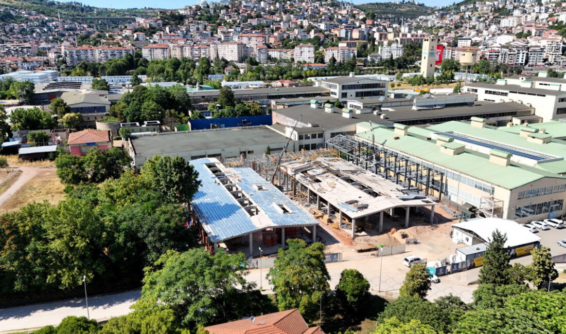 Hayata geçirdiği projelerle teknoloji ve bilimi toplumun tüm kesimlerine yayan