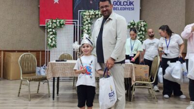 Gölcük Belediyesi'nin geleneksel sünnet şöleni hazırlıkları tamamlandı. Kavaklı'daki Gölcük Kongre