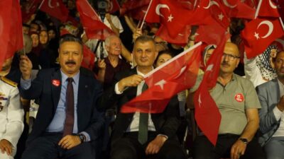 15 Temmuz hain darbe girişiminin 10. yıl dönümünde Gölcük'te düzenlenen