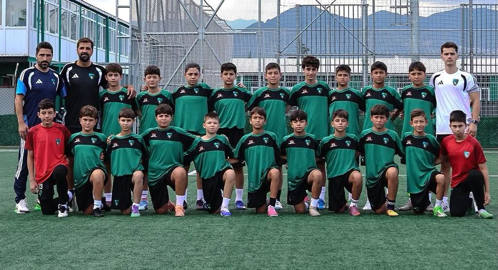 Kocaelispor Futbol Akademisi U13 takımı 2026/2027 Futbol Sezonu hazırlıklarına fiziksel
