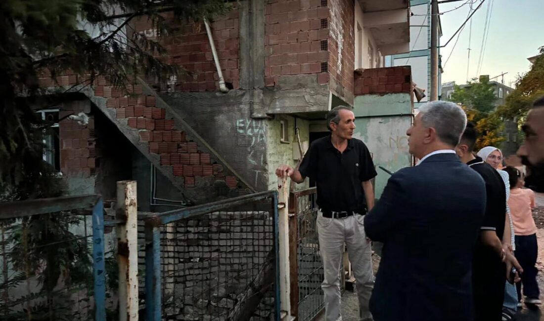 ZOR GÜNDE VATANDAŞIN YANINDA Dilovası Belediye Başkanı Ramazan Ömeroğlu, AK