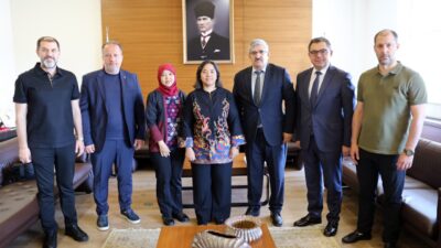 Uluslararası iş birliklerini geliştirmeye yönelik temaslarını sürdüren Kocaeli Ticaret Odası