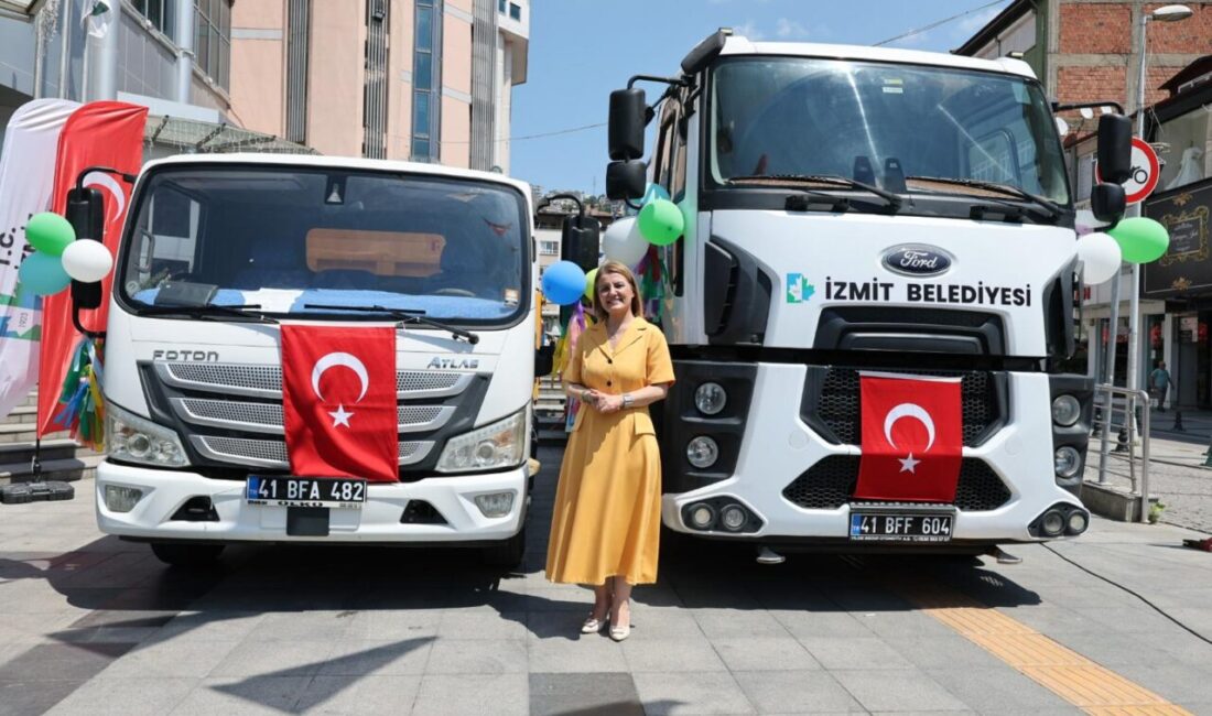 İzmit Belediyesi, öz kaynaklarıyla satın aldığı yeni hizmet araçlarını düzenlenen