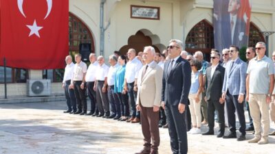 Cumhuriyetin kurucusu Gazi Mustafa Kemal Atatürk’ün Karamürsel’e gelişinin 93. yıl