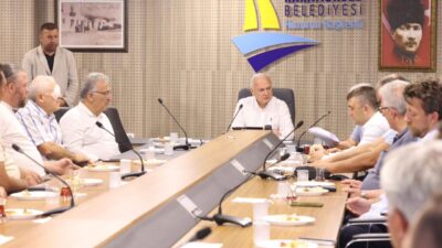 Karamürsel Belediyesi Temmuz Ayı Meclis Toplantısı, Belediye Meclis Toplantı Salonu'nda