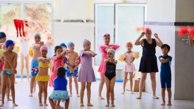 Körfez Belediyesi Çamlıtepe Yüzme Havuzu ve Spor Kompleksi’nde Yaz Spor