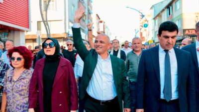 52. Altın Kiraz Festivali coşkuyla başladı: Körfez'de üç gün sürecek