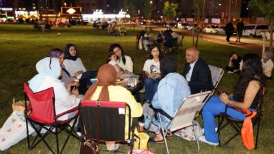 Körfez Belediye Başkanı Şener Söğüt, Yavuz Sultan Selim Mahallesi'nde hizmete