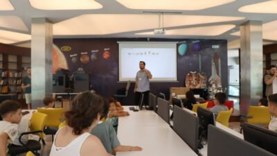 İzmit Belediyesi Uzay ve Teknoloji Deneyim Merkezi, yaz tatiline programıyla