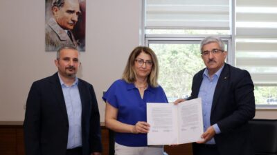 Üyelerini; sağlıktan eğitime, turizmden çeşitli hizmet sektörlerine kadar birçok alanda