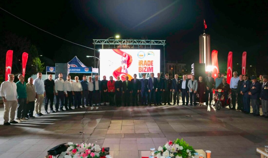 Körfezliler, 15 Temmuz hain darbe girişiminin 10.yılında da meydanlardaydı. Körfez