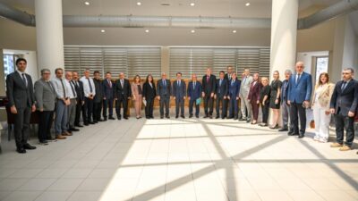 Kocaeli Valiliği’nde uzun yıllar görev yapan üç kurum müdürü için