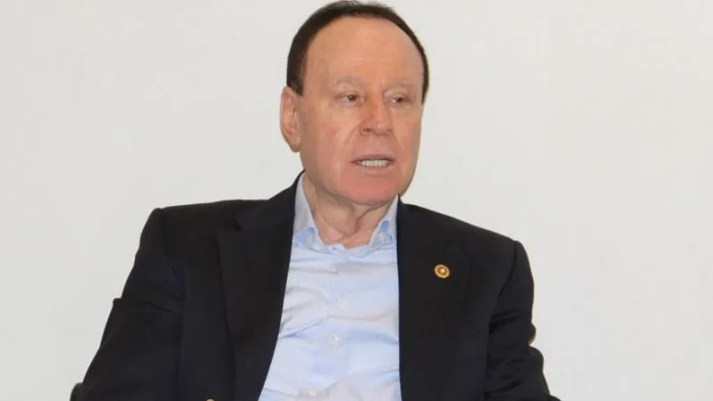 CHP Genel Başkanı Özgür Özel’in, mutlak butlan kararının ardından görevden