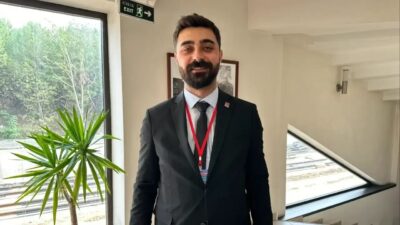 CHP Kocaeli İl Gençlik Kolları Başkanı Hayri Zorer, görevinden ve