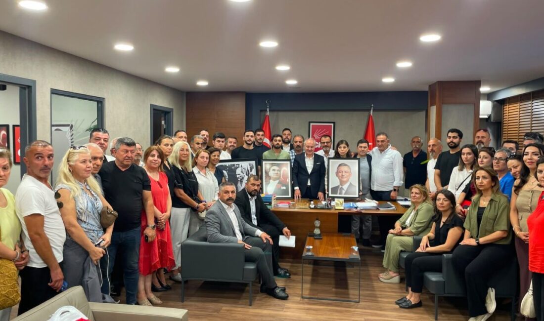 CHP Kocaeli İl Başkanı Erdem Arcan, il yönetimi ve ilçe