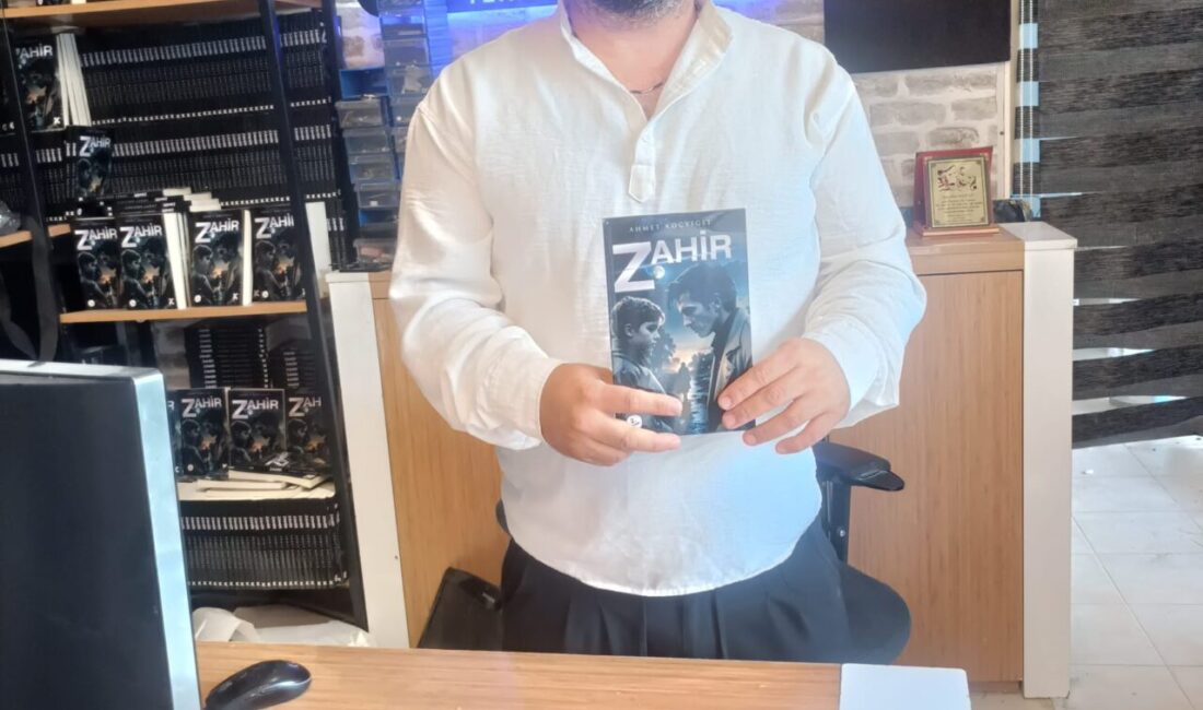 Gölcüklü yazar, tiyatro yönetmeni ve oyuncu Ahmet Koçyiğit’in kaleme aldığı
