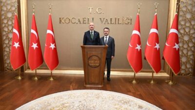 İçişleri Bakan Yardımcısı Dr. Mehmet Cangir, Kocaeli Valiliği’ni ziyaret ederek