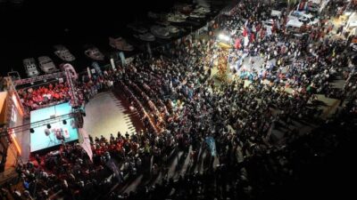 Gölcük’te, 17 Ağustos 1999’da meydana gelen depremde hayatını kaybedenler, depremin