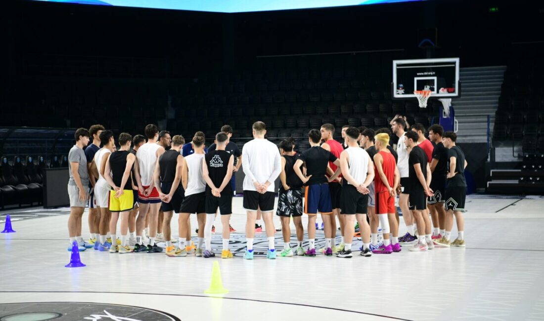 Çayırova Belediyesi Basketbol Takımı’nın altyapı seçmeleri bugün gerçekleştirildi. Yüzlerce genç