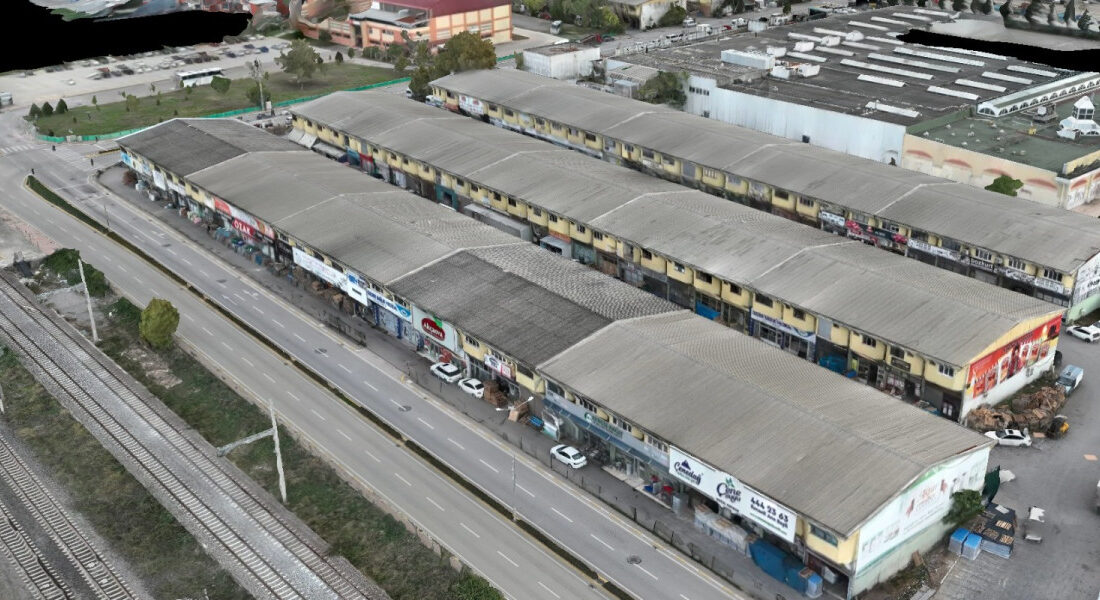 Kocaeli Büyükşehir Belediyesi, kent merkezinde yıllardır çözüm bekleyen önemli bir