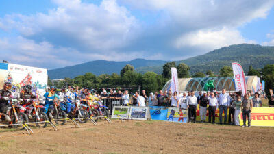 Kocaeli Büyükşehir Belediyesi’nin ana sponsorluğunda gerçekleştirilen Türkiye Süper Enduro Şampiyonası’nın